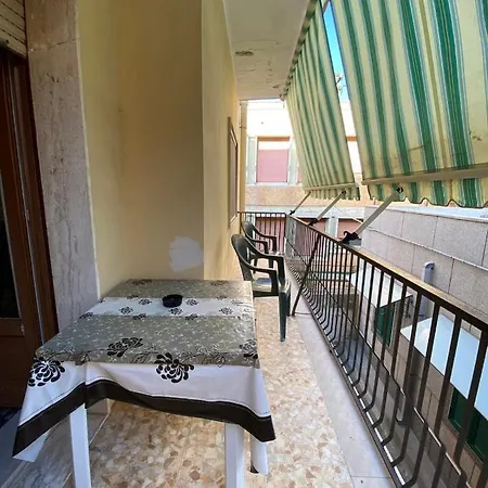 Spazioso In Centro A *