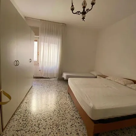 Spazioso In Centro A *