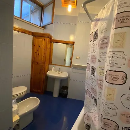 Spazioso In Centro A *